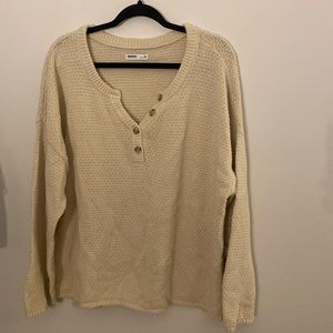 Cozy knitted pullover/sweater